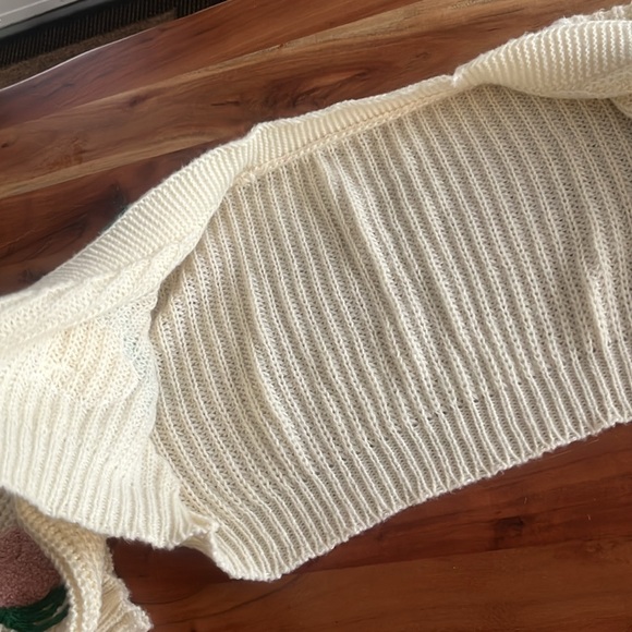 Hand knit Loose Cropped Cardigan Sweater with 3D Fuzzy Peaches women’s med/lrg - Picture 13 of 14